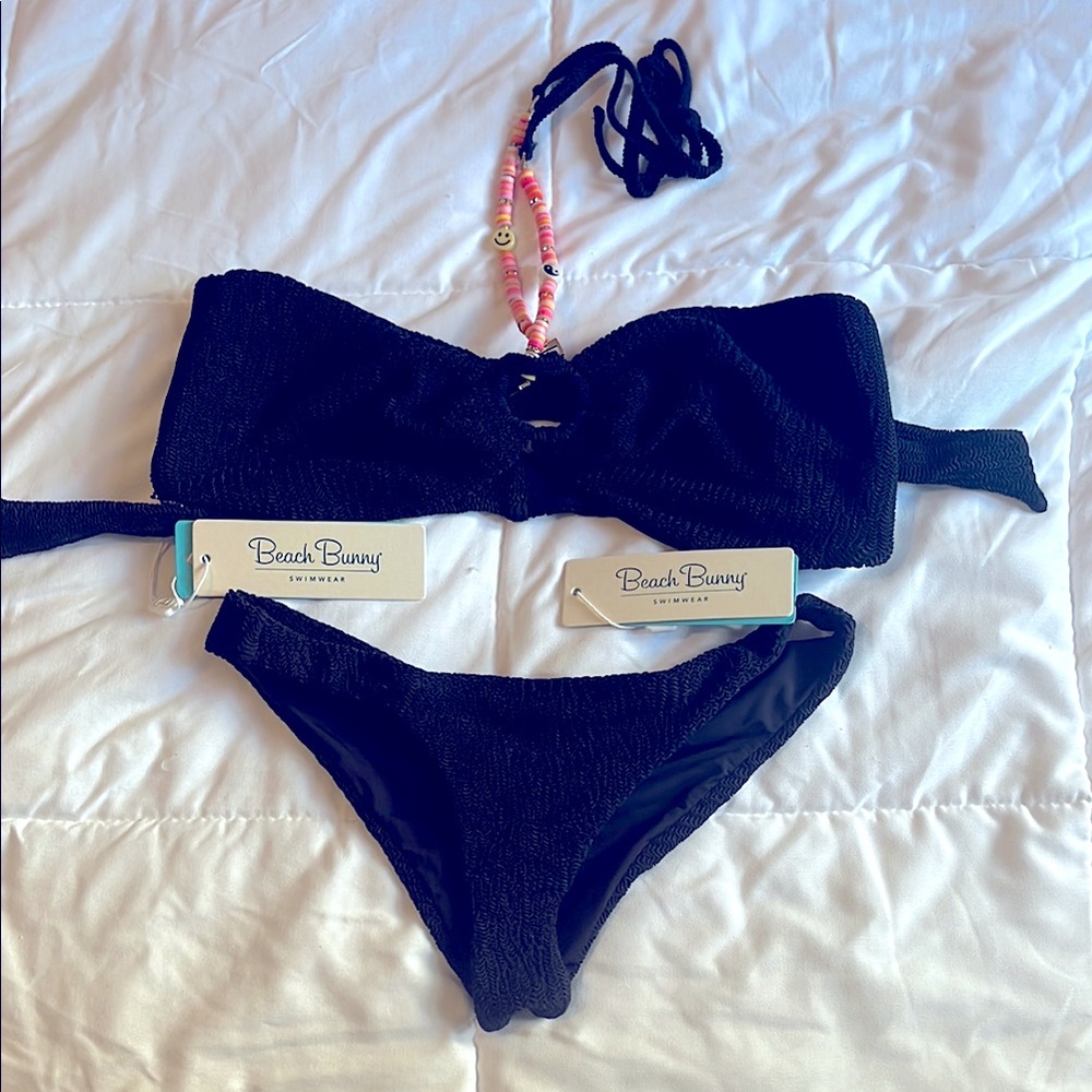 Beach Bunny Black SET